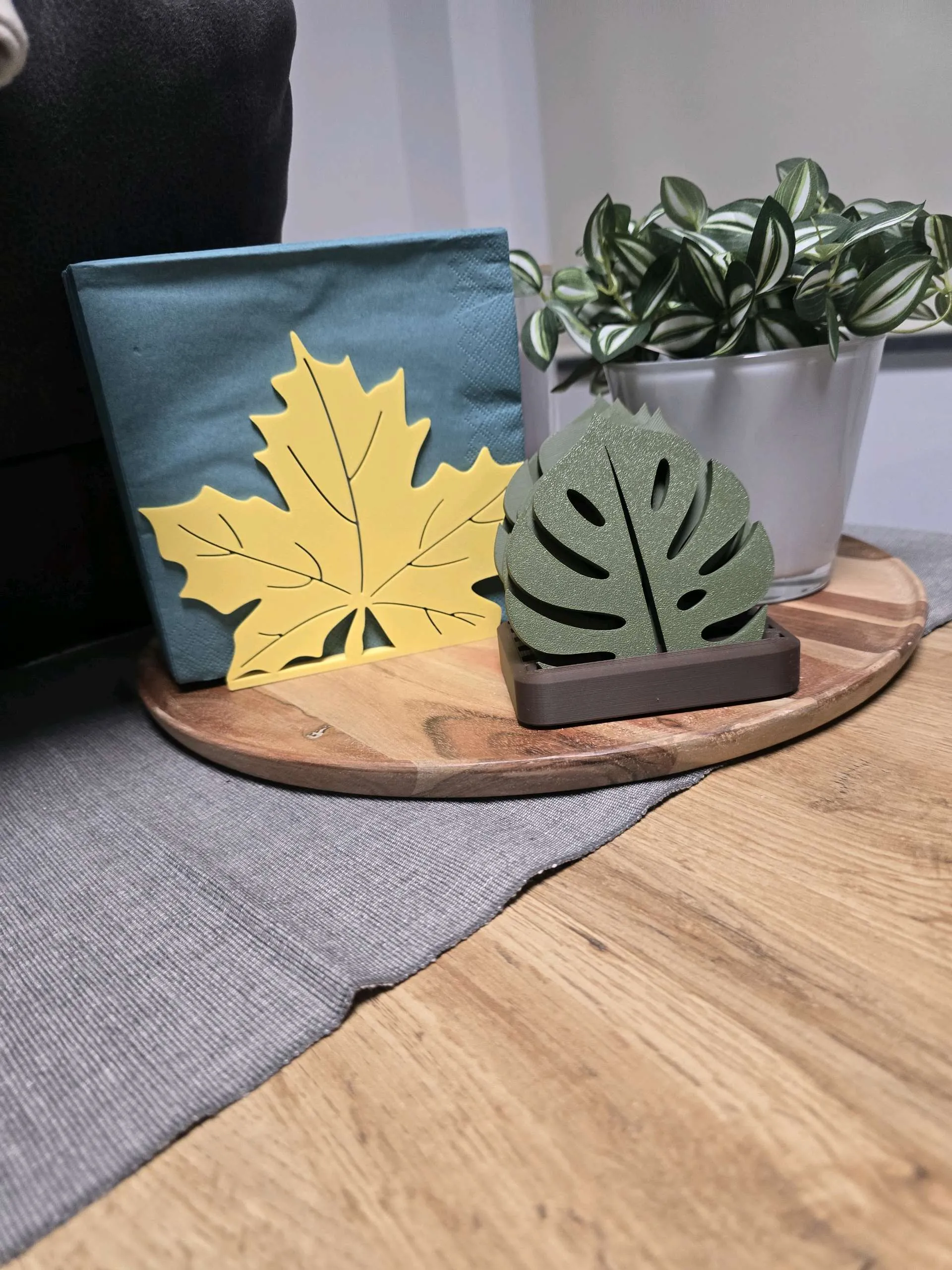 Kit Porta-Copos Monstera com Suporte
